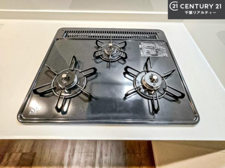 �L�b�`�� �R�����͎O������̂ł������̓����i�s���ł��܂��B
�������O�����t���ł��B�����X�y�[�X���L�X���Ă���׍�Ƃ����₷���I�g�����肪�ǂ��V�X�e���L�b�`���ł��I