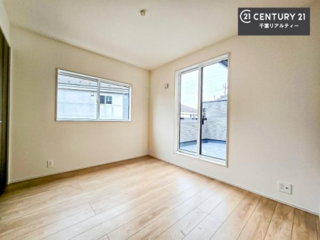 �Q�� �o���R�j�[�ɖʂ��Ă���m���ł��B���邭�����肪����A���C����������ł��܂��I���N���āA�O�ɏo�Ĕw�L�т����[�ċz�����ǂ������}������邱�Ƃ��ł��܂��B