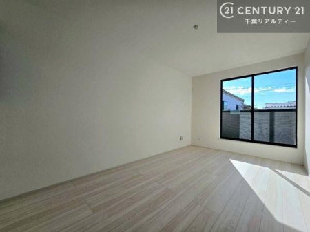 �Q�� �o���R�j�[�ɖʂ��Ă���m���ł��B���邭�����肪����A���C����������ł��܂��I���N���āA�O�ɏo�Ĕw�L�т����[�ċz�����ǂ������}������邱�Ƃ��ł��܂��B