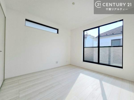 �Q�� �o���R�j�[�ɖʂ��Ă���m���ł��B���邭�����肪����A���C����������ł��܂��I���N���āA�O�ɏo�Ĕw�L�т����[�ċz�����ǂ������}������邱�Ƃ��ł��܂��B