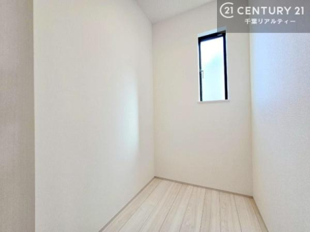 ���[ �[�˂������炵�́A�G�ߕ�����p�i������������[�B�Z�܂��ɂ�Ƃ肪���܂�܂��B