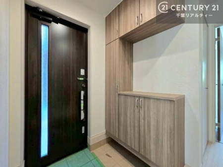 ���� ���֎��[���[�����Ă���̂ŁA���֎��肪�X�b�L���Еt�����q���ɌC�̒u����ɍ���܂���I