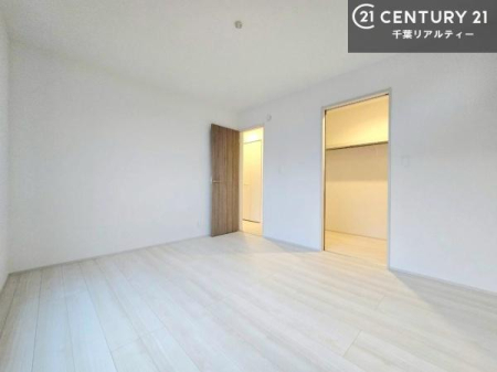 �Q�� �o���R�j�[�ɖʂ��Ă���m���ł��B���邭�����肪����A���C����������ł��܂��I���N���āA�O�ɏo�Ĕw�L�т����[�ċz�����ǂ������}������邱�Ƃ��ł��܂��B