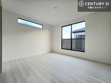 �Q�� 7.0���̂�Ƃ肠��m���́A�x�b�h��u���Ă���Ԃɗ]�T������A�����������Q���Ƃ��čœK�B�Ƌ�z�u�����₷���A�����̔���������������v���C�x�[�g��Ԃł��B