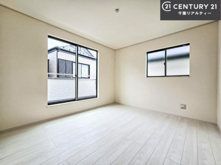 �m�� 2�ʍ̌����m�ۂ������邢�����́A���ʂ����ǂ��A���邭��ϋ��S�n�̗ǂ���ԂƂȂ��Ă���܂��B�����b�N�X���ĉ߂�����S�n�̗ǂ��������ł��I���̖ڊo�߂��X�b�L�����܂��ˁI