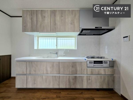 �L�b�`�� �Ǖt�L�b�`���́A�W�����č�ƂɎ��|����܂��I��Ƃ̓������N���N�I
�����̗��������肻���ł��ˁI���[�X�y�[�X���L�x�ŁA�����X�y�[�X���X�b�L���ƕЕt���Ђ�`�����p�ł��܂��I