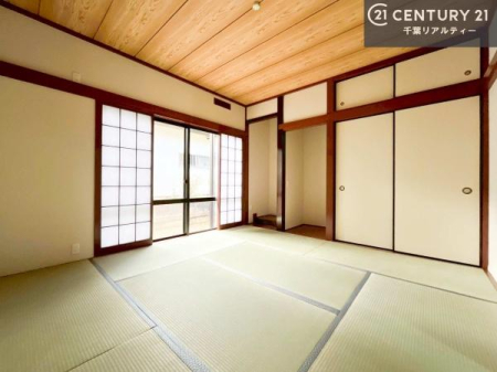 �a�� �a���ł͂��q�l���]��ł����������S�z�͂قƂ�ǂ���܂���B
�Ǝ��̍��ԂɃ}�}��p�p���Q�����Ŏg����x�e�X�y�[�X�Ƃ��Ă����p�I