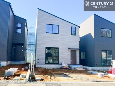 ���̑����n �����T���̂������E���v�]�E������ȂǁA���Ȃ�ƕ��ЃX�^�b�t�܂ł��\���t�����������I�s���Y�Ɋւ��邱�ƂȂ�A�ǂ̂悤�Ȃ��Ƃł����S���ӑΉ������Ē����܂��B
