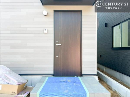 ���̑� �u���̕����C�ɂȂ�I�v�u�������Ăǂ�ȏ��H�v�u�����Əڂ����m�肽���I�v�Ǝv������A���C�y�ɂ����k���������B