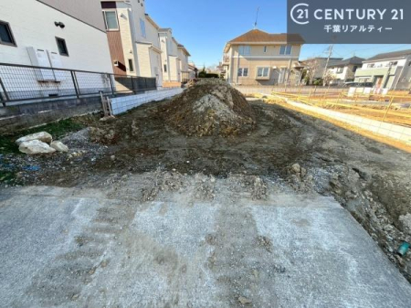 ���̑����n ���݌��z���B������͖��邭�J���I�ȃ��r���O��ŐV�ݔ��̃L�b�`���Ȃǉ��K�ȋ�Ԃ��L����܂��B�����������炱���g�V������炵�h�ւ̊��҂����܂�Z�܂��B�����������Ȃ����z���̗l�q���K���ł��B