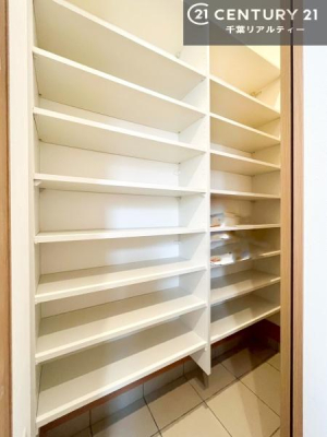 ���[ ���֓y�Ԏ��[�t���I��e�ʂ̎��[�X�y�[�X�Ȃ̂Ńx�r�[�J�[��A�E�g�h�A�̓���X�b�L�����܂��܂��I���o�������N���N�I�������ڂ����₷���I