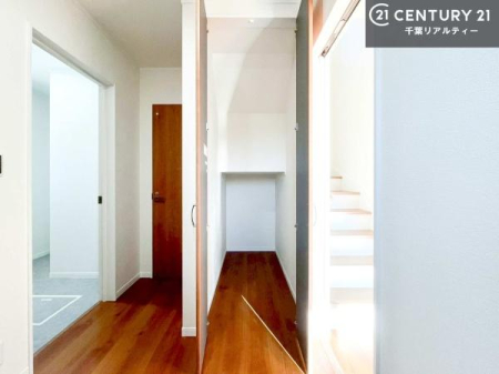 ���[ ���[�X�y�[�X�[�����Ă��܂��I�}�Ȃ��q�l�����q���Ă��U�炩�������������T�b�ƕЕt�����܂��I�������̃X�y�[�X�����܂��Ƃ肠�邨���������o���邱�Ƃ��o���܂��I