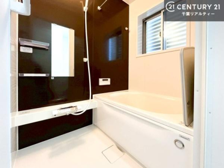 ���� ���O�W���A���[���̂��闁���ň���̔���������т܂��I�I���������@�����Ă���̂ŉJ�̓��̂���������S�ł��ˁI