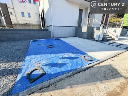 ���ԏ� ���ԃX�y�[�X��3�䕪����܂��I�Z�J���h�J�[�͂������A�o�C�N�⎩�]�ԂȂǂ��u���ꏊ�ɍ���܂���B