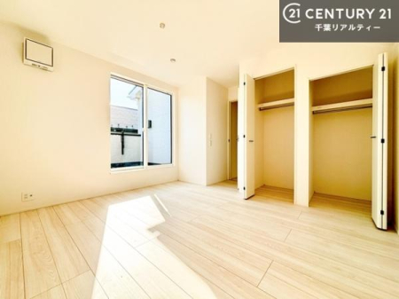 �Q�� �o���R�j�[�ɖʂ��Ă���m���ł��B���邭�����肪����A���C����������ł��܂��I���N���āA�O�ɏo�Ĕw�L�т����[�ċz�����ǂ������}������邱�Ƃ��ł��܂��B