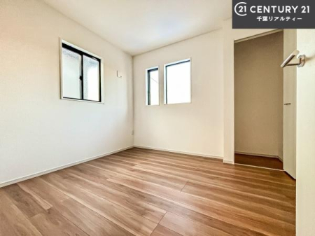 �q������ �|���o�������Ȃ��������́A���q�l�̂������Ƃ��Ă����S�ł��I
���[�X�y�[�X���[�����Ă���̂ŎU�炩�������������T�b�ƕЕt�����܂��I