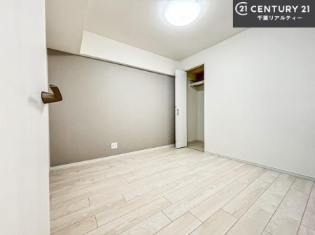 �Q�� ���[�͂̂���m���ł��B����������������L�X�Ǝg���ċC�������ǂ��ł��I
�L���C�Ȗ��邢�������ŉ߂����̂́A�X�ɂ̂�т�������ł��܂��ˁI