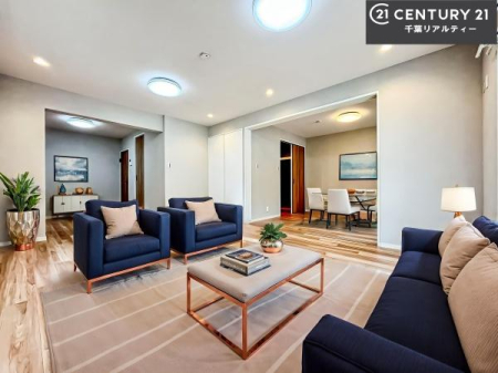 ���r���O �Ƌ��CG�p�[�X�ł��B��؂ȉƑ����W�܂邩�炱��LDK�ɂ͂�����肽���B
�q�����������C�ɏ΂��Ȃ��瑖�����Ă���p�����������u�L���Ƃɂ��ėǂ������v�Ǝv���u�Ԃł��B