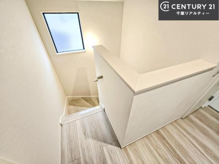 ���̑����� �K�i�͖��邭�萠������Ă��܂��B���q�l�₲�N�z�̕������S���Ă����p�����܂��ˁB