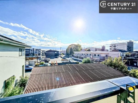 �Z�˂���̒��]�ʐ^ ������������Z��X�ł��I���͂ɂ͍����������Ȃ��A�󂪍L���J����������A�z�������傫���Ղ��邱�Ƃ�����܂���I�C�����̗ǂ������ʂ蔲����X���݂ł��I