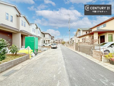 �O�ʓ��H�܂ތ��n�ʐ^ ���ӊ���A���q�l�̂���]�ɍ������������ꏏ�ɂ��ē���v���܂��B�Z��[���A�h�o�C�U�[�ɂ�邲���k������܂��B���Ђ͂��₢���킹�ɑ��Ή����܂��I���҂������܂���I