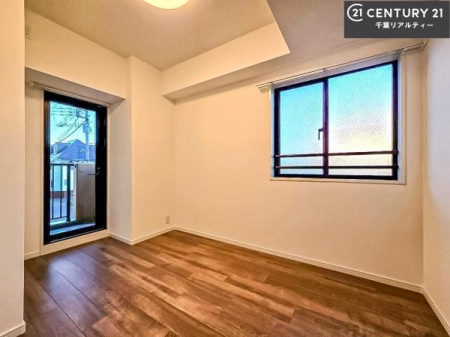 �m�� 2�ʍ̌����m�ۂ������邢�����́A���ʂ����ǂ��A���邭��ϋ��S�n�̗ǂ���ԂƂȂ��Ă���܂��B�����b�N�X���ĉ߂�����S�n�̗ǂ��������ł��I���̖ڊo�߂��X�b�L�����܂��ˁI