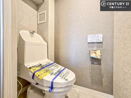 �g�C�� �������֍��ɂ��A�~��͕֍����g�����ł���̂ŗ₽���֍��ɍ��炸�ɍςފ������d�l�ł��I�V���v���ȃJ���[����Ƃ��Ă���̂ŁA������ꂪ���₷���ł��B