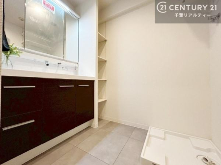 ���ʑ�E���ʏ� ���[�����Ղ�̐��ʎ��I���p�i�̃X�g�b�N��o�X�^�I�����X�b�L���Ǝ��[�ł��Ď��o���₷���I����肪�X�b�L���Еt���ċC�����̗ǂ���ԁI