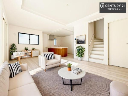 ���r���O �Ƌ��CG�p�[�X�ł��B�D�����z���܂肪���r���O����ł���ċ��S�n�̗ǂ���Ԃ����o���Ă���܂��I
���R�ƉƑ����W����b��������S�n�悢��ԁI