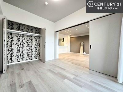 �m�� ���[�X�y�[�X�����Ă��܂��I�������X�b�L�����ڂ��鎖���ł��܂��ˁB
�Ƌ��I�΂Ȃ��V���v���ȃf�U�C���ׁ̈A�Ƌ��I�΂����C�ɓ���̋�ԍ�肪�ł������ł��ˁB