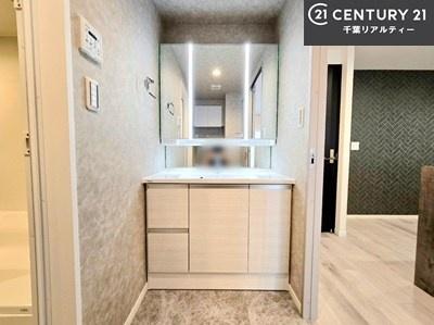 ���ʑ�E���ʏ� �X�^�C���b�V���ȃt���b�g���ʑ�Ńz�e�����C�N�����y���݂�����������ʑ�ł������܂��B