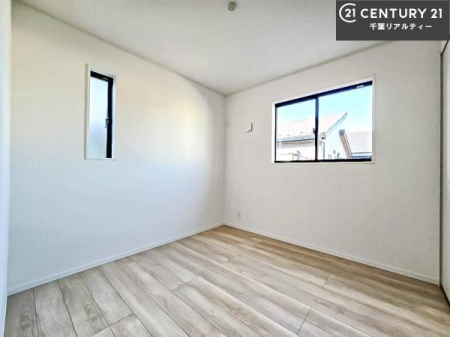 �q������ �|���o�������Ȃ��������́A���q�l�̂������Ƃ��Ă����S�ł��I
���[�X�y�[�X���[�����Ă���̂ŎU�炩�������������T�b�ƕЕt�����܂��I