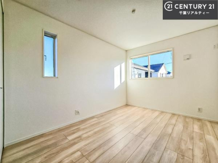 �q������ �|���o�������Ȃ��������́A���q�l�̂������Ƃ��Ă����S�ł��I
���[�X�y�[�X���[�����Ă���̂ŎU�炩�������������T�b�ƕЕt�����܂��I