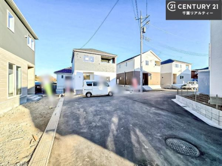 �O�ʓ��H�܂ތ��n�ʐ^ ���ӊ���A���q�l�̂���]�ɍ������������ꏏ�ɂ��ē���v���܂��B�Z��[���A�h�o�C�U�[�ɂ�邲���k������܂��B���Ђ͂��₢���킹�ɑ��Ή����܂��I���҂������܂���I