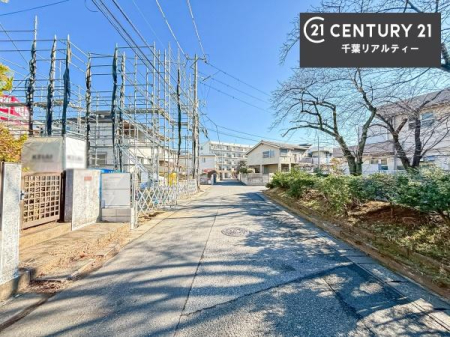 �O�ʓ��H�܂ތ��n�ʐ^ ���ӊ���A���q�l�̂���]�ɍ������������ꏏ�ɂ��ē���v���܂��B�Z��[���A�h�o�C�U�[�ɂ�邲���k������܂��B���Ђ͂��₢���킹�ɑ��Ή����܂��I���҂������܂���I�y���n���w��J�Ò��z