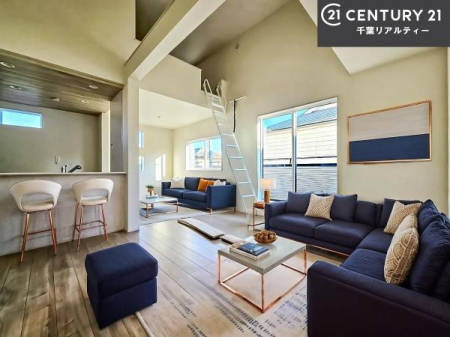 ���r���O �Ƌ��CG�p�[�X�ł��B�S�n�ǂ����r���O�͉Ƒ������R�ƏW�܂�܂��B�Ƒ��c�R�̎��Ԃ����������ł��B���Ƒ��ƁA����w�[���������Ԃ��߂��������ł��ˁB