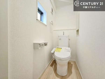 �g�C�� 1�E2�K�Ƀg�C�����������܂��I���̖Z�������ԑт��҂����ɂ��݂����ł��ˁB������Ƃ����������̂���g�C���ł�����ꂪ���₷���ł��I�y���n�̔���J�Ò��z