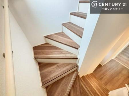 ���̑����� �K�i�͖��邭�萠������Ă��܂��B���q�l�₲�N�z�̕������S���Ă����p�����܂��ˁB