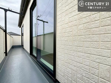 �o���R�j�[ �z������ǍD�ȃo���R�j�[�ł��I���ꂽ���ɂ͐�������n����J���I�Ȏ��Ԃ��y���߂܂��B