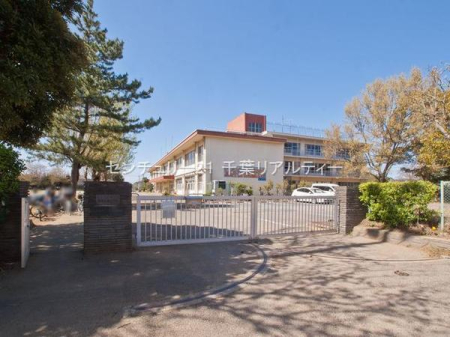 ���ӊ� �y���w�Z�z�����s�����c��쏬�w�Z�F370m