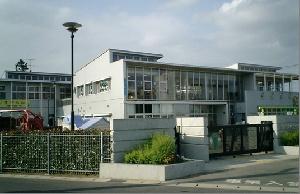 ���ӊ� �y�c�t���E�ۈ牀�z�l�X���s�������ۈ珊�F240m