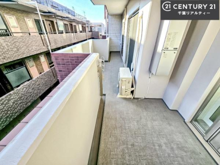 �o���R�j�[ �z������ǍD�ȃo���R�j�[�ł��I���ꂽ���ɂ͐�������n����J���I�Ȏ��Ԃ��y���߂܂��B