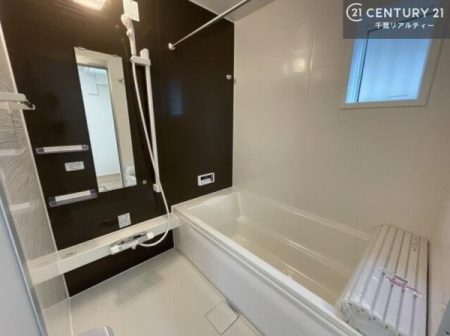 ���� �������������l�̕��͋C�̃o�X���[���́A�����o�Ă��ăo�X�^�C�����[���I
���d���撣���Ă��邲�J���ɂ��D�݂̓����̓����܂����āA�y����ł݂Ă͂������ł��傤���H