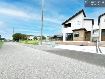 �O�ʓ��H�܂ތ��n�ʐ^ ���ӊ���A���q�l�̂���]�ɍ������������ꏏ�ɂ��ē���v���܂��B�Z��[���A�h�o�C�U�[�ɂ�邲���k������܂��B���Ђ͂��₢���킹�ɑ��Ή����܂��I���҂������܂���I