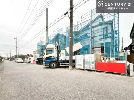 �O�ʓ��H�܂ތ��n�ʐ^ �O�ʓ��H��6���I�z����ǍD�ȗ��n�ł��B
�Ԍɓ��ꂪ���ȕ������S�ł��ˁB