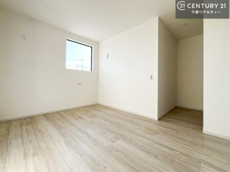 �m�� �V���v���Ƀf�U�C������Ă��邽�߁A�Ƌ��I�т܂���I
���C�ɓ���̉Ƌ��u���Ă��낰���Ԃ���邱�Ƃ��ł��܂��B