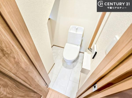 �g�C�� �������֍��ɂ��A�~��͕֍����g�����ł���̂ŗ₽���֍��ɍ��炸�ɍςފ������d�l�ł��I