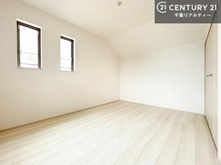 �q������ �V���v���Ƀf�U�C������Ă��邽�߁A�Ƌ��I�т܂���I
���C�ɓ���̉Ƌ��u���Ă��낰���Ԃ���邱�Ƃ��ł��܂��B
