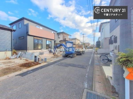 �O�ʓ��H�܂ތ��n�ʐ^ �������y���݂ł��ˁB
���낢��Ȃ���]���������܂�����A���q�l�̂��v�]���ǂ��ǂ������������������B���Ђ̐��X�^�b�t���������������܂��I