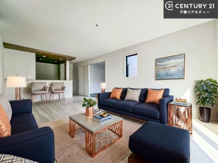 ���r���O �Ƌ��CG�p�[�X�ł��B�S�n�ǂ����r���O�͉Ƒ������R�ƏW�܂�܂��B�Ƒ��c�R�̎��Ԃ����������ł��B���Ƒ��ƁA����w�[���������Ԃ��߂��������ł��ˁB���邭�J���I�ȋ�Ԃł��B